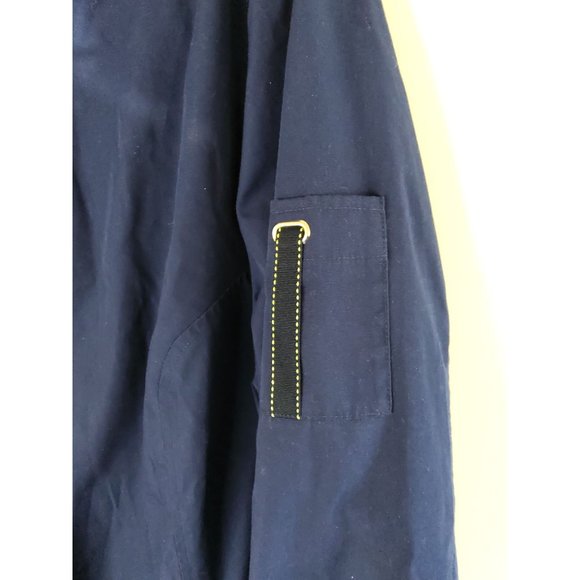 Woman's Izod Sport Jacket - Picture 4 of 5